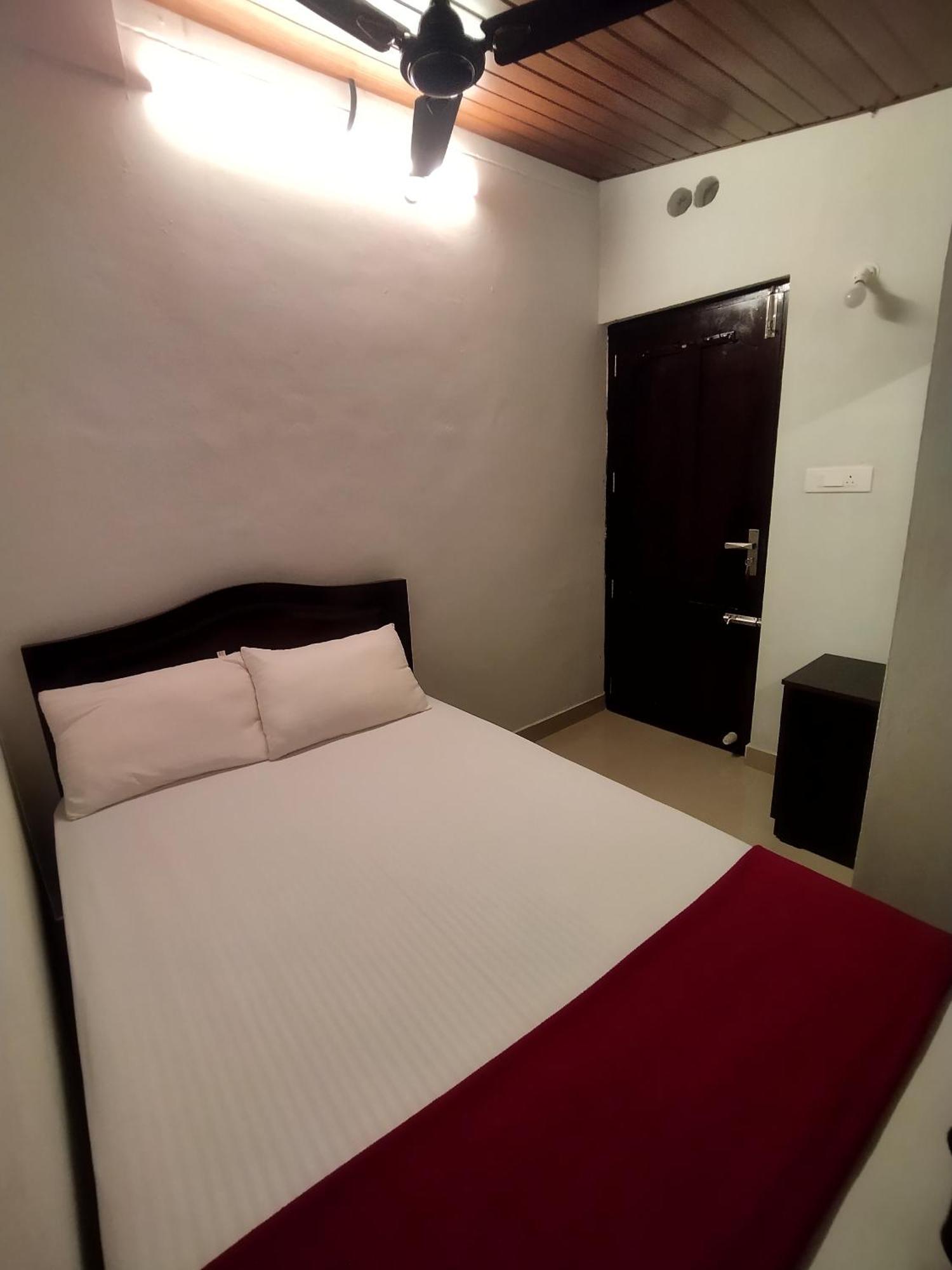 The Celeste Inn 瓦加蒙 外观 照片